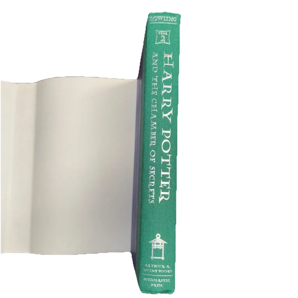 Harry Potter and the Chamber of Secrets - Hardcover By Rowling, J.K. - VERY GOOD